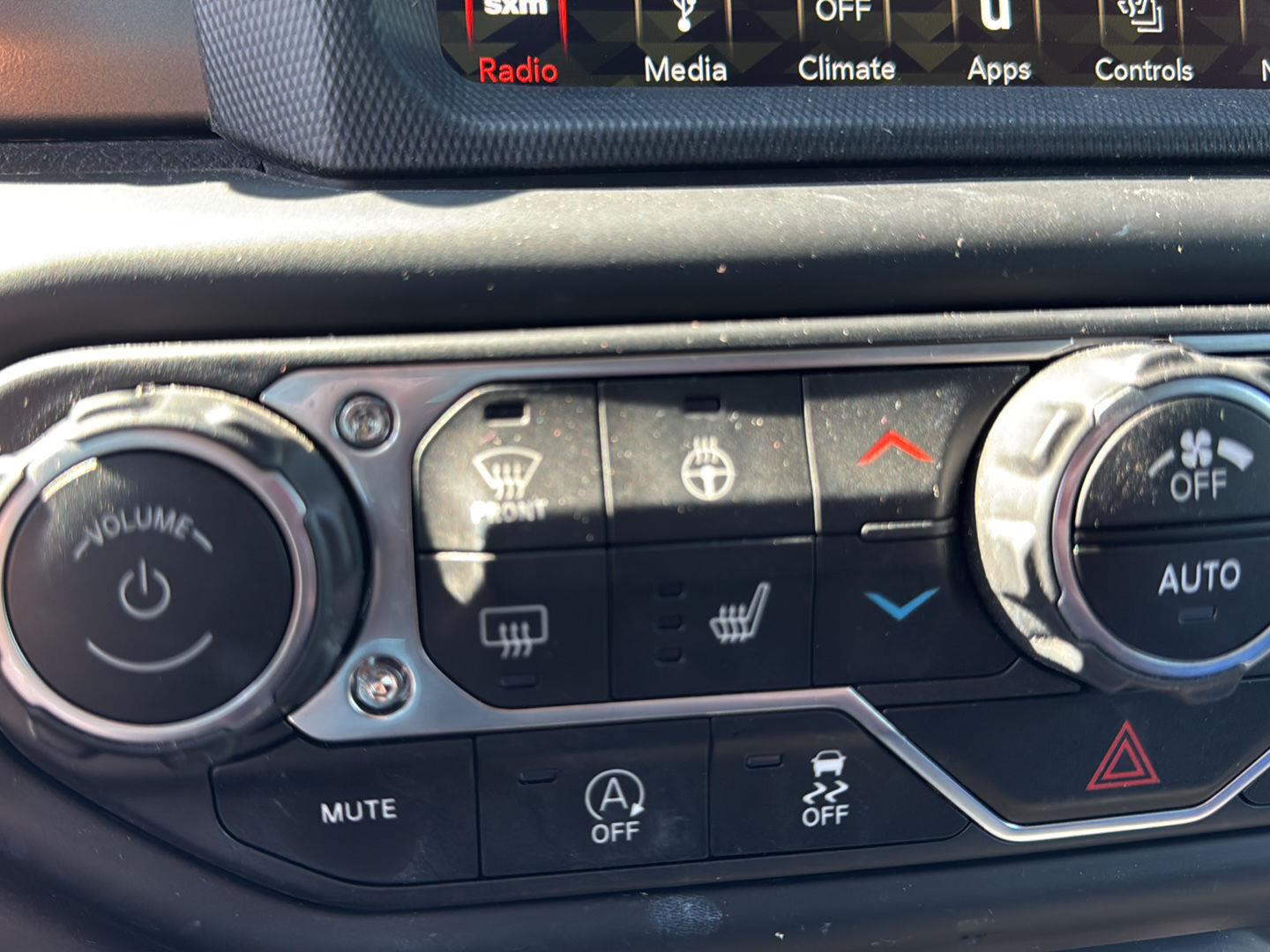 jeep all-new wrangler 2018 1C4HJXCG5JW235199 image jeep all-new wrangler 2018 1C4HJXCG5JW235199 image